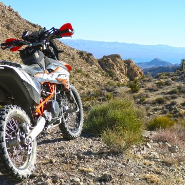 Sunday Solo Ride Through the Nevada Desert